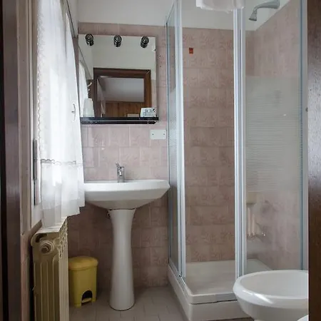 Capriolo Hotel 3*