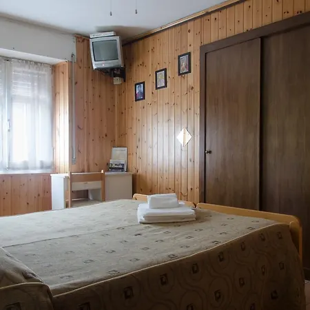 Capriolo Hotel